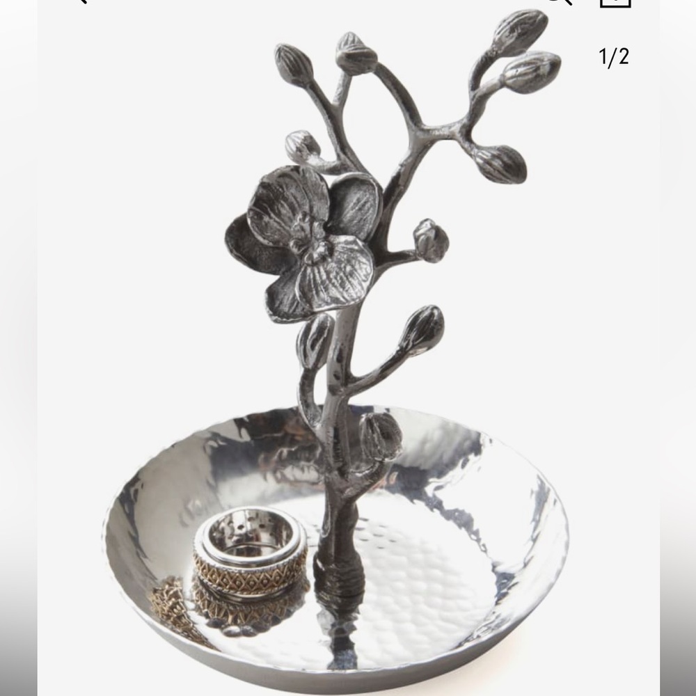 Michael Aram Black Orchid Ring Catch